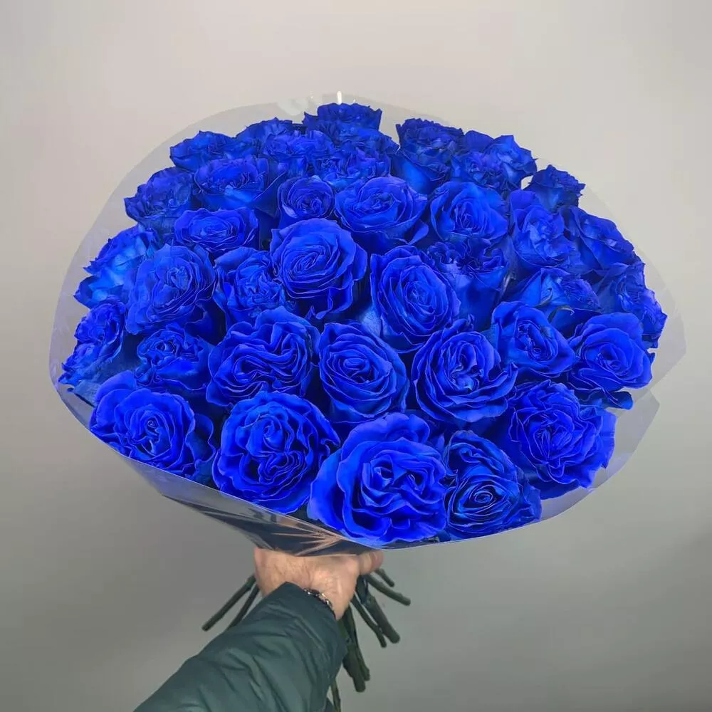 25 синих роз в стекле
